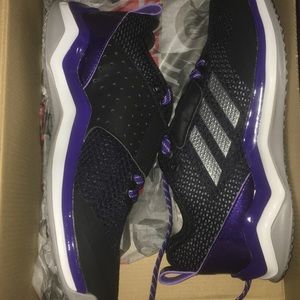 **SOLD** NWT Adidas Speed Trainers 3.0
